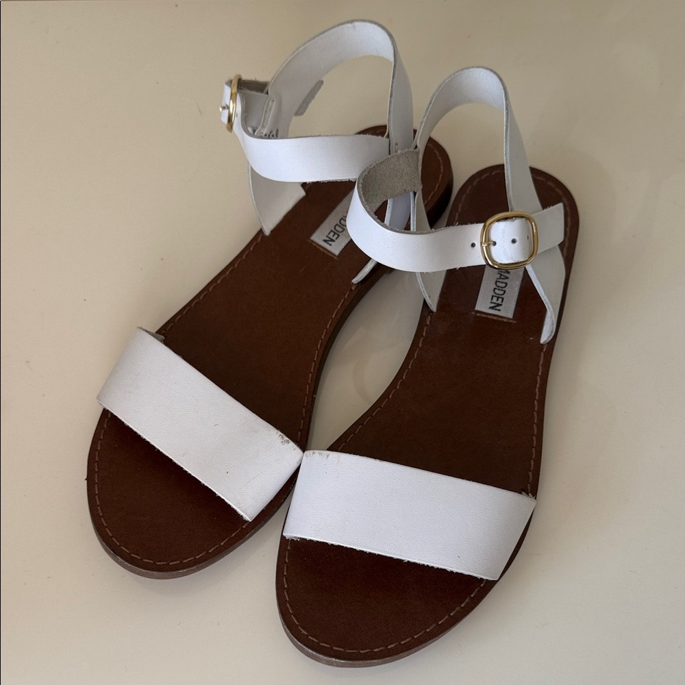 Steve Madden Donddi Leather Sandal